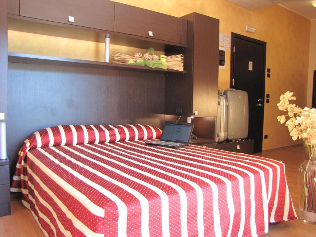 Hotel Iacone Chieti Ruang foto